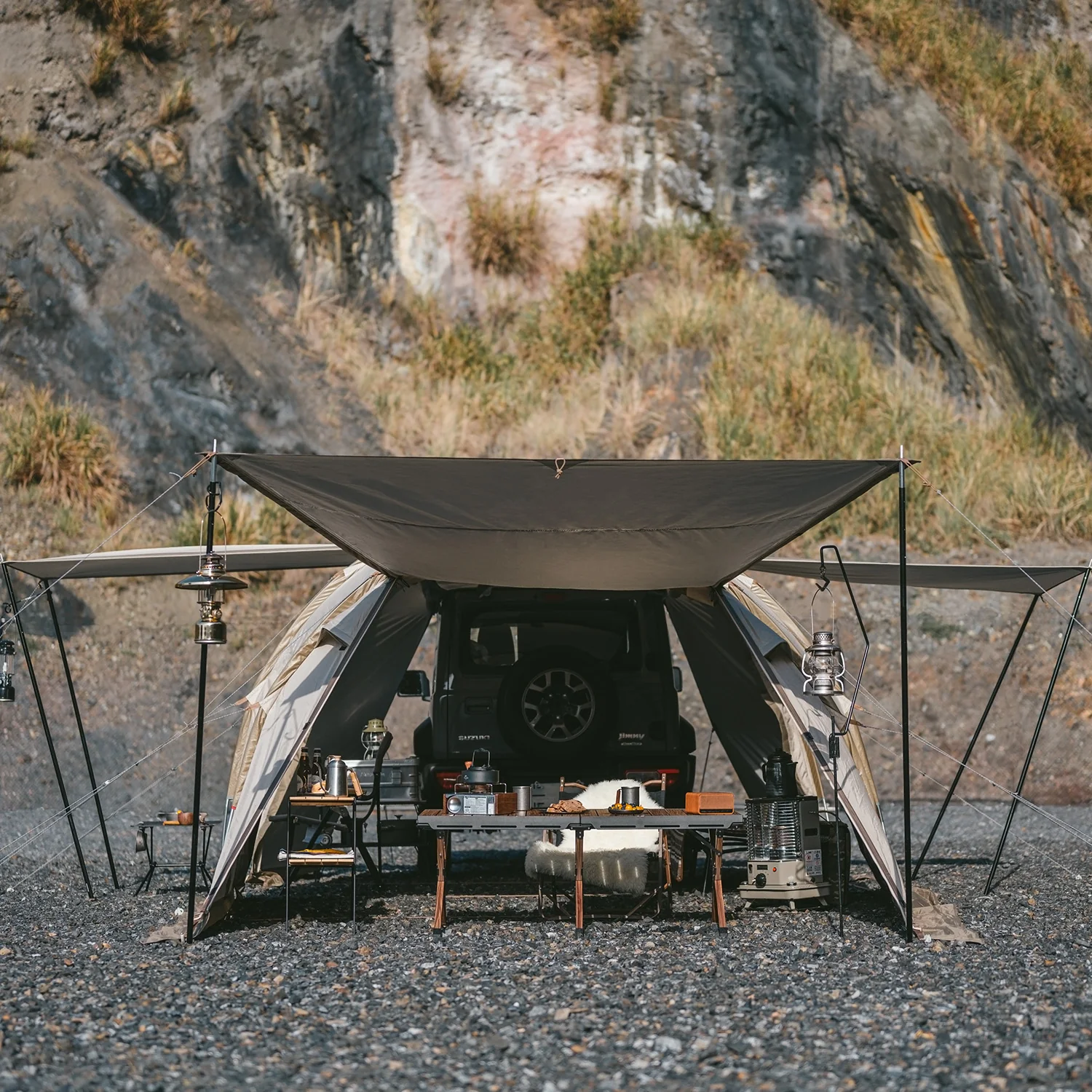 Car Tail Tunnel 4 Season Tent - Image 6