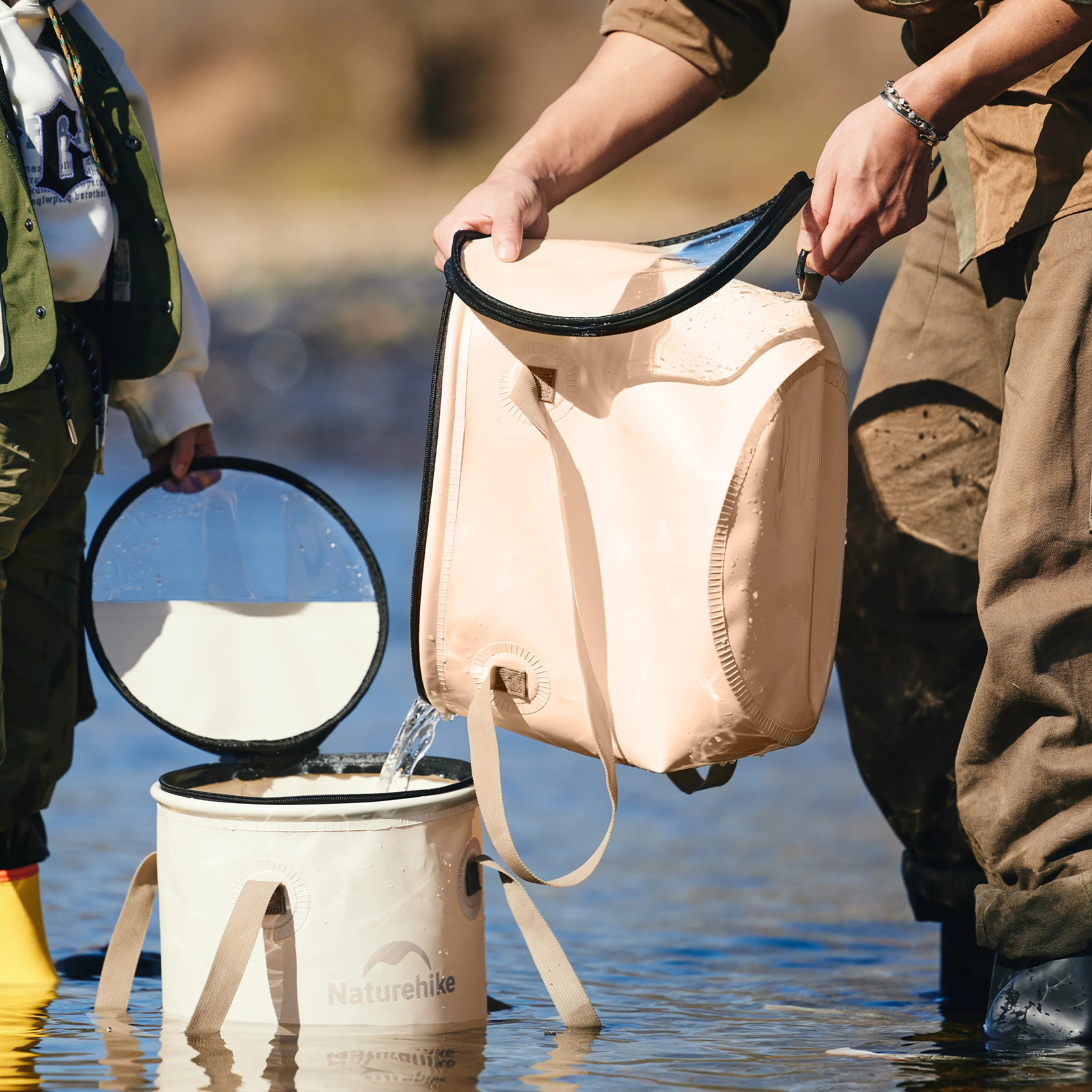 Naturehike 20L Collapsible Bucket – Portable Folding Wash Basin with Lid & Handle - Image 3