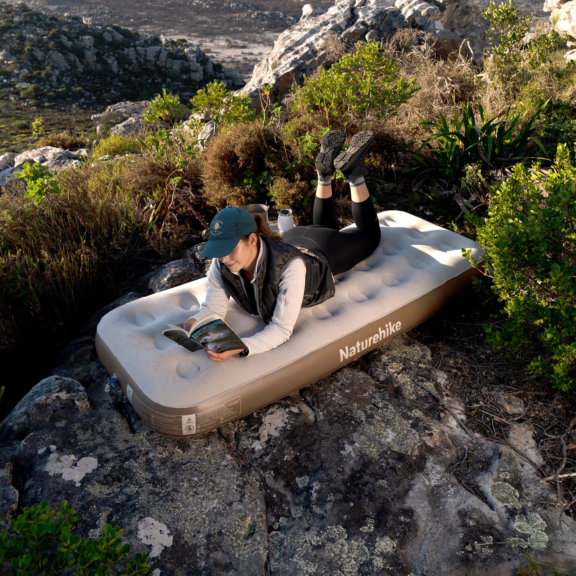 PVC Air Camping Pad with Pump Luxury - Image 7