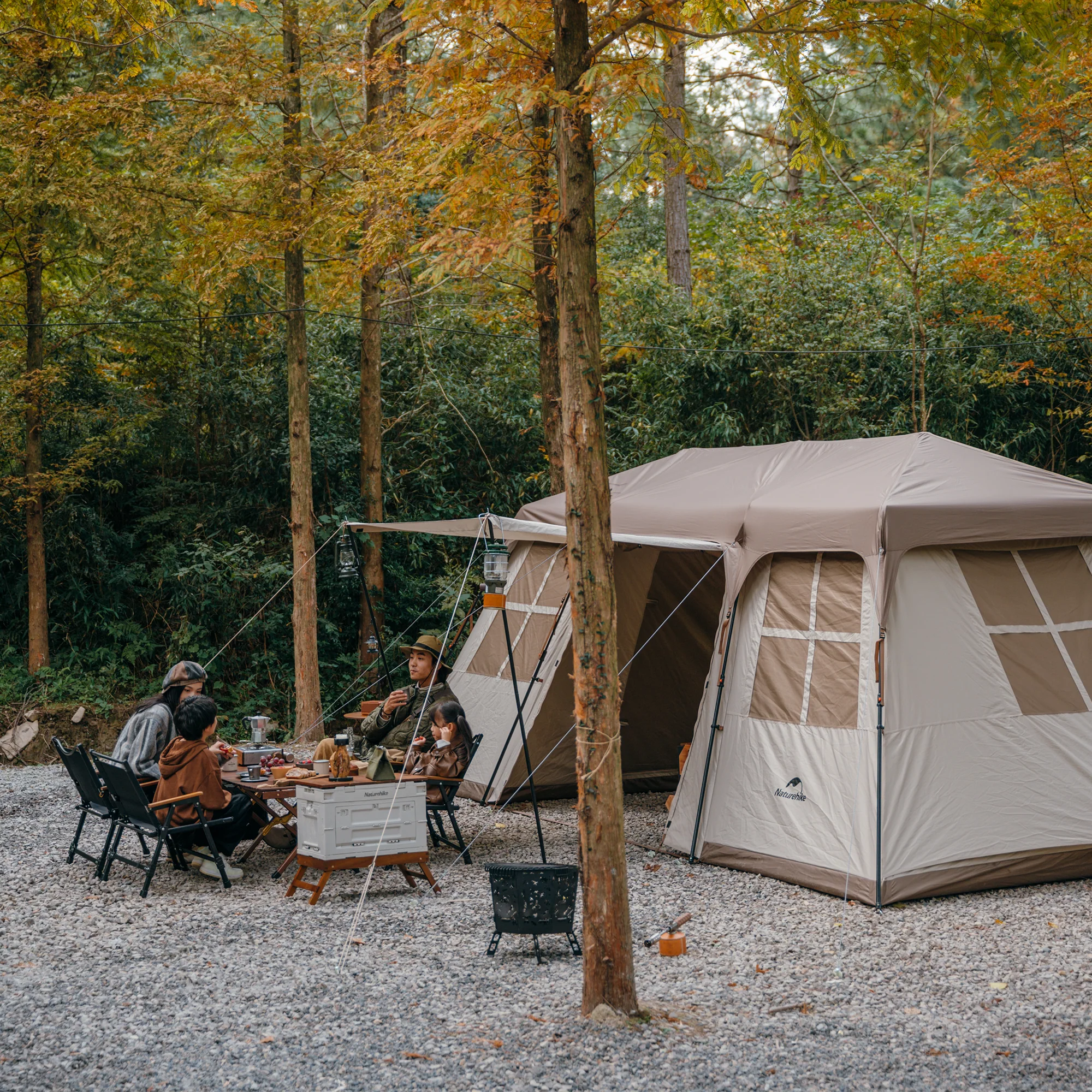 Village 17 8-Person Instant Tent - Image 8